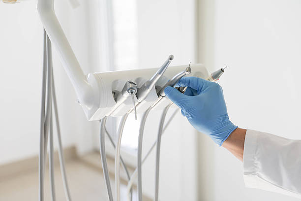 24/7 Emergency Dental Implants experts in Surfside, FL